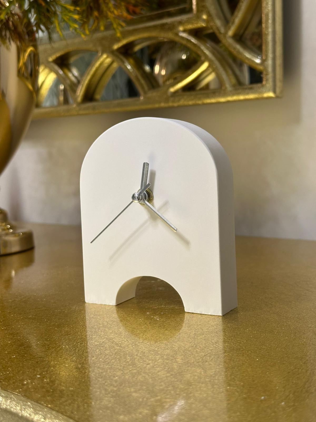 Ayaklı Masa Saati - Dekoratif Masa Saati - Silver Akrep Yelkovan