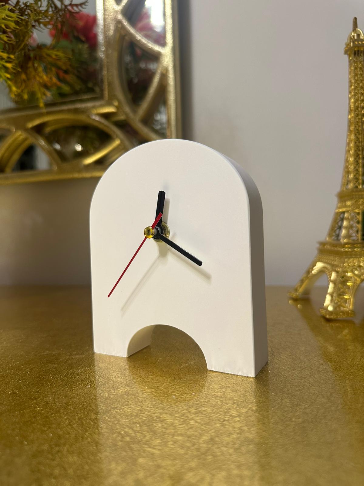 Ayaklı Masa Saati - Dekoratif Masa Saati - Siyah Akrep Yelkovan