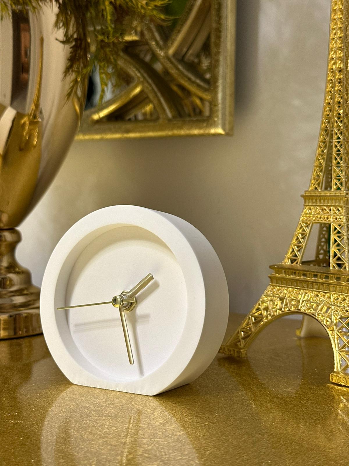 Oval Dekoratif Masa Saati -  Gold Akrep-Yelkovan