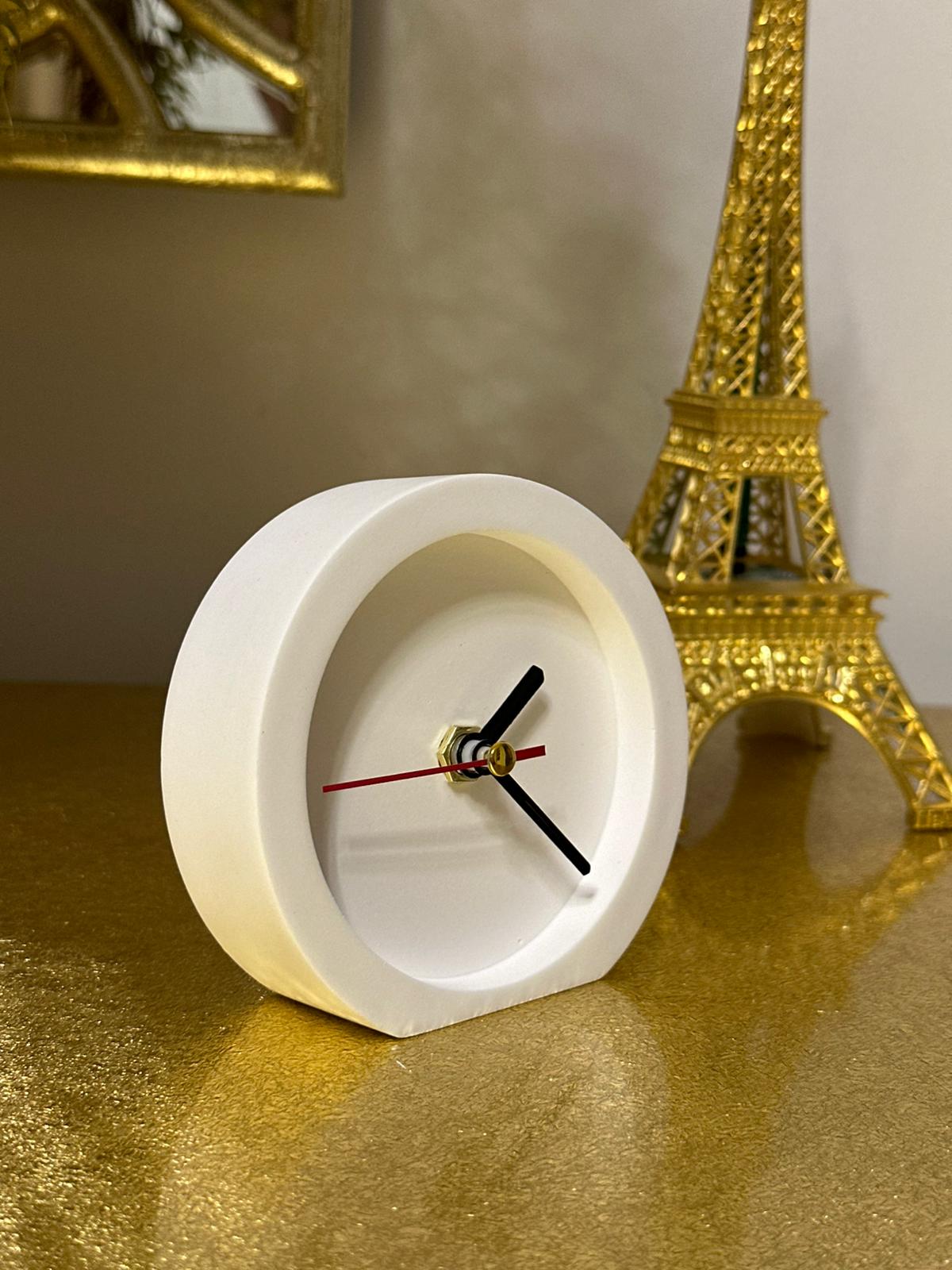 Oval Dekoratif Masa Saati -  Siyah Akrep-Yelkovan